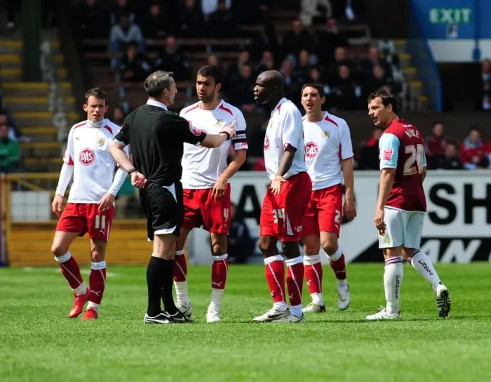 Framed Print : Burnley vs. Bristol City: A Football Rivalry - Season 08-09 Framed Print : Burnley vs. Bristol City: A Football Rivalry - Season 08-09