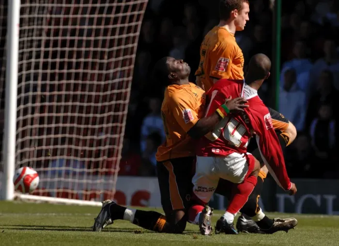 Framed Print : Byfield's Thriller: A Stunning Goal for Bristol City Against Wolverhampton Wanderers Framed Print : Byfield's Thriller: A Stunning Goal for Bristol City Against Wolverhampton Wanderers