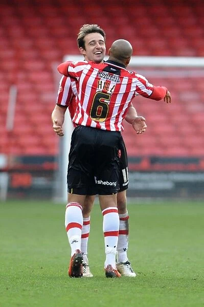 Celebrating His Past Glory: Hill and Baxter Reunite in Sheffield United's Victory over Bristol City
