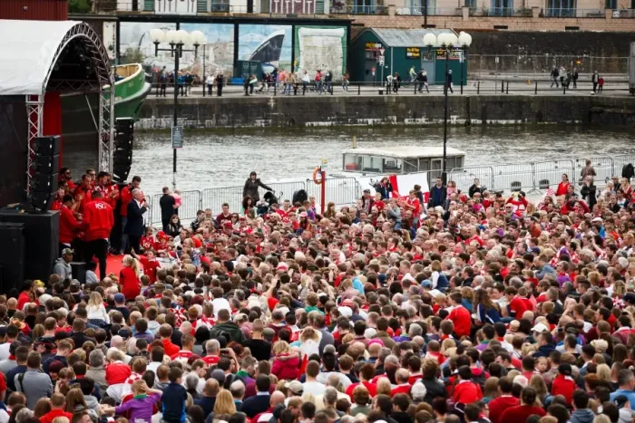Framed Print : Champions Triumph: Steve Lansdown's Speech at Sold-Out Bus Parade - Bristol City FC's Double Victory Celebration