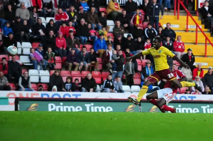 Framed Print : Championship: Albert Adomah Scores Last-Minute Winner for Bristol City Against Burnley - 05 / 11 / 2011 Framed Print : Championship: Albert Adomah Scores Last-Minute Winner for Bristol City Against Burnley - 05 / 11 / 2011