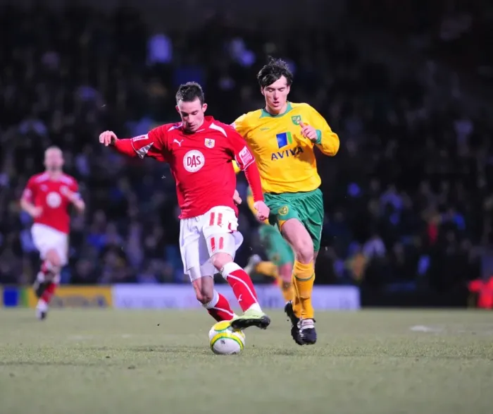 Framed Print : The Championship Clash: Norwich City vs. Bristol City - A Football Rivalry (Season 08-09) Framed Print : The Championship Clash: Norwich City vs. Bristol City - A Football Rivalry (Season 08-09)