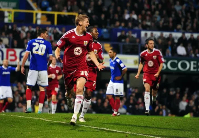 Framed Print : Championship Clash: Portsmouth vs. Bristol City at Fratton Park - September 25, 2010