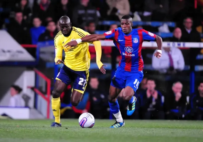 Framed Print : Championship Football: Crystal Palace vs. Bristol City at Selhurst Park - 15 / 10 / 2011 Framed Print : Championship Football: Crystal Palace vs. Bristol City at Selhurst Park - 15 / 10 / 2011