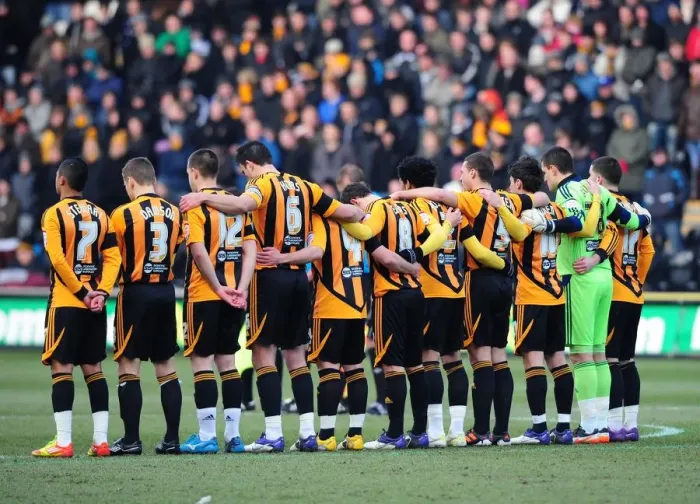 Framed Print : Championship Football: Hull City and Bristol City Players Honor the Minute's Silence (11-02-2012) Framed Print : Championship Football: Hull City and Bristol City Players Honor the Minute's Silence (11-02-2012)