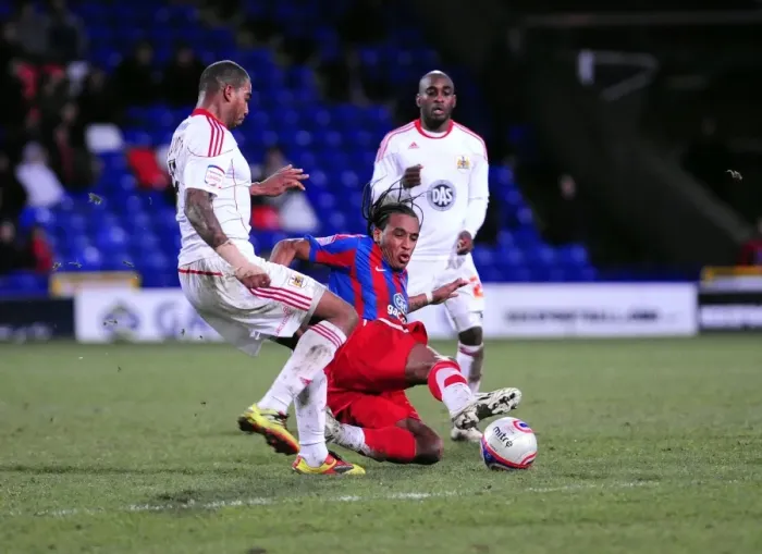Framed Print : Championship Rivalry: Elliott vs. Danns - A Battle for Supremacy at Selhurst Park (January 2011)