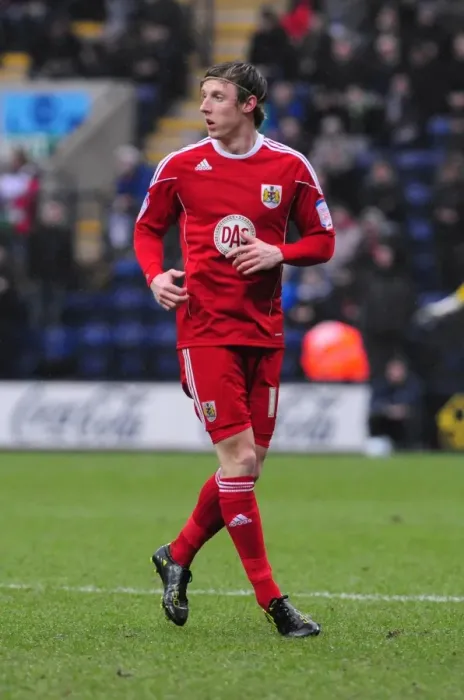 Framed Print : Championship Showdown: Martyn Woolford's Intense Battle at Deepdale Stadium - Bristol City vs Preston North End, February 2011 Framed Print : Championship Showdown: Martyn Woolford's Intense Battle at Deepdale Stadium - Bristol City vs Preston North End, February 2011