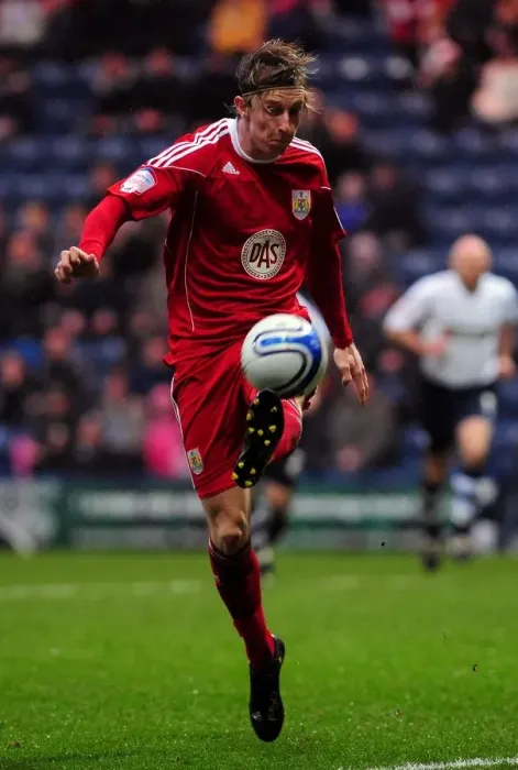 Framed Print : Championship Showdown: Martyn Woolford's Thrilling Performance for Bristol City against Preston North End at Deepdale Stadium (2011) Framed Print : Championship Showdown: Martyn Woolford's Thrilling Performance for Bristol City against Preston North End at Deepdale Stadium (2011)