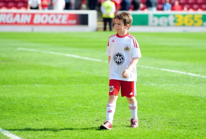 Framed Print : Championship Showdown: Barnsley vs. Bristol City at Oakwell Stadium - 09 / 04 / 2011