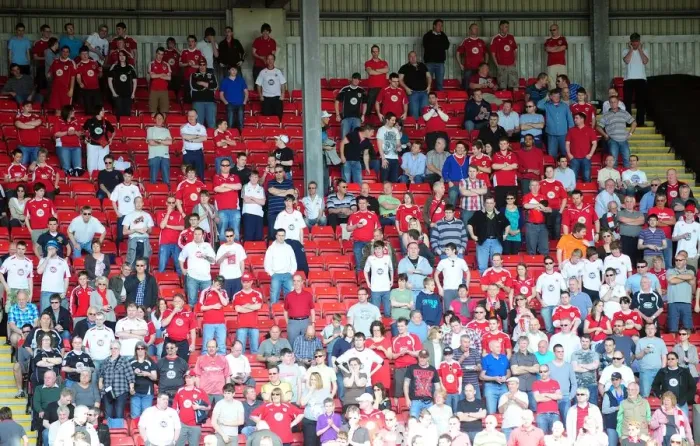 Framed Print : Championship Showdown: Barnsley vs. Bristol City at Oakwell Stadium - 09 / 04 / 2011