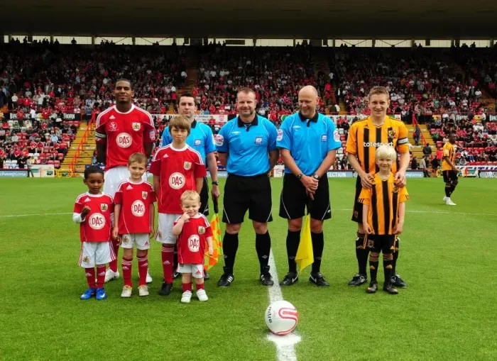Framed Print : Championship Showdown: Bristol City vs Hull City at Ashton Gate Stadium - May 7, 2011