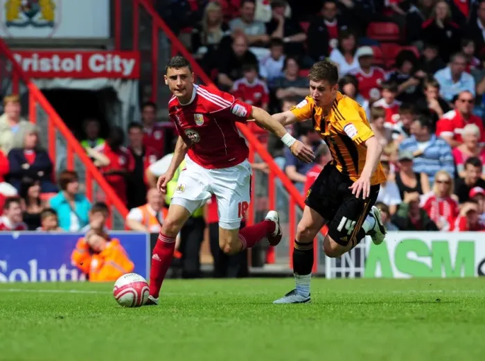 Framed Print : Championship Showdown: Bristol City vs Hull City at Ashton Gate Stadium - May 7, 2011 Framed Print : Championship Showdown: Bristol City vs Hull City at Ashton Gate Stadium - May 7, 2011
