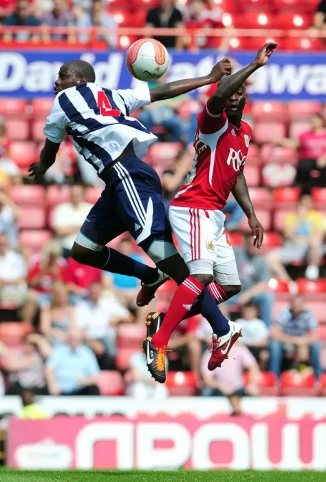 Framed Print : Championship Showdown: Campbell-Ryce vs. Mulumbu - Bristol City vs. West Brom, 2011 Framed Print : Championship Showdown: Campbell-Ryce vs. Mulumbu - Bristol City vs. West Brom, 2011
