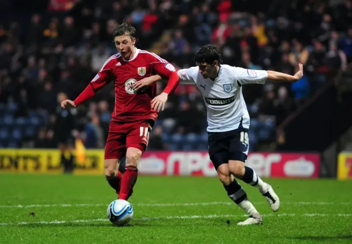 Framed Print : Championship Showdown: Leeds United vs. Bristol City - 5th February 2011, Deepdale Stadium Framed Print : Championship Showdown: Leeds United vs. Bristol City - 5th February 2011, Deepdale Stadium