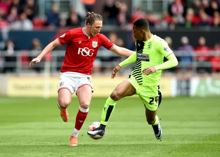Framed Print : Championship Showdown: Luke Ayling vs. Rajiv van La Parra at Ashton Gate - A Battle for Supremacy