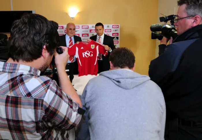 Framed Print : Championship Showdown: McInnes vs. Bristol City at Ashton Gate Stadium (October 2011)