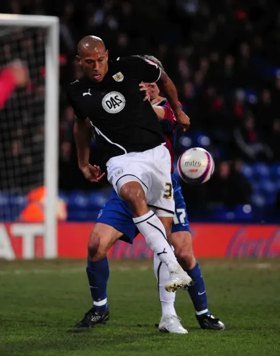 Framed Print : Chris Iwelumo's Determined Performance: Crystal Palace vs. Bristol City, Championship 2010