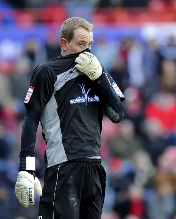 Framed Print : Chris Kirkland in Action: Bristol City vs Sheffield Wednesday, Npower Championship 2013 - Ashton Gate Framed Print : Chris Kirkland in Action: Bristol City vs Sheffield Wednesday, Npower Championship 2013 - Ashton Gate