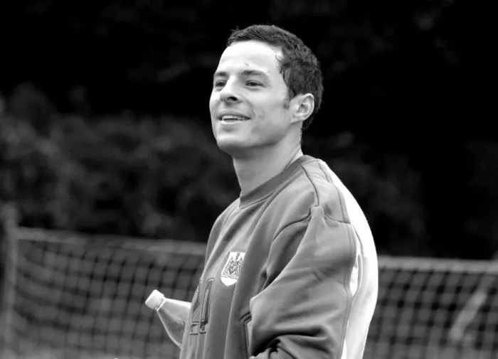 Framed Print : Chris Weale in Focus: Training with Bristol City FC (07-08) Framed Print : Chris Weale in Focus: Training with Bristol City FC (07-08)