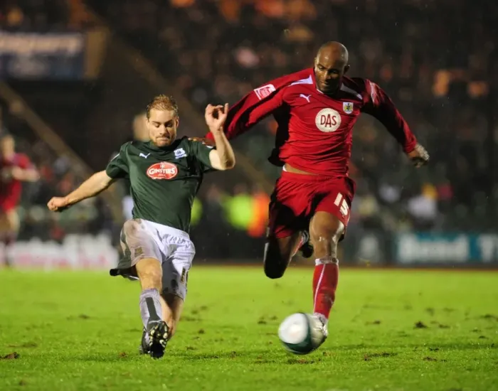 Framed Print : Clash of Champions: Bristol City vs Plymouth Argyle - Season 08-09 Rivalry Framed Print : Clash of Champions: Bristol City vs Plymouth Argyle - Season 08-09 Rivalry