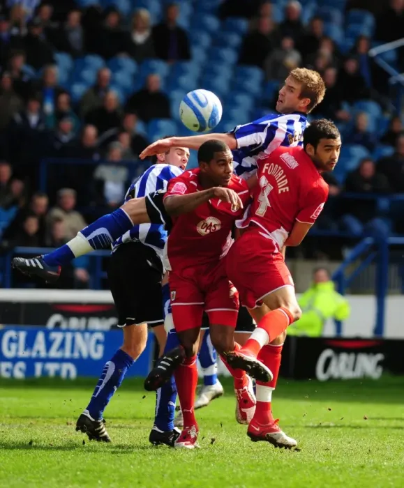 Framed Print : Clash in the Championship: Elliott and Fontaine vs Beevers - Sheffield Wednesday vs Bristol City, 2010 Framed Print : Clash in the Championship: Elliott and Fontaine vs Beevers - Sheffield Wednesday vs Bristol City, 2010