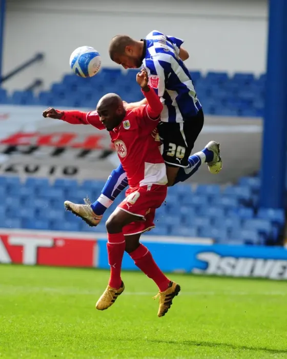 Framed Print : Clash in the Championship: Jamal Campbell-Ryce vs. Tom Soares, Sheffield Wednesday vs. Bristol City (05 / 04 / 2010)