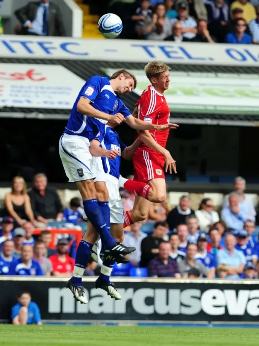 Framed Print : Clash in the Championship: Jon Stead vs. Gareth McAuley - Ipswich v Bristol City, 2010 Framed Print : Clash in the Championship: Jon Stead vs. Gareth McAuley - Ipswich v Bristol City, 2010