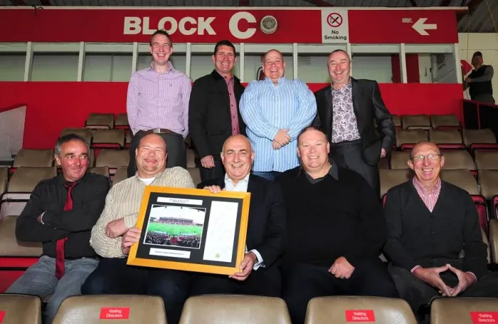 Framed Print : Clash of the Giants: Bristol City vs Barnsley, Season 11-12