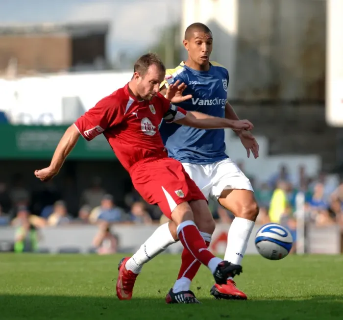 Framed Print : The Clash of the Powerhouses: Cardiff City vs. Bristol City - Season 08-09 Football Rivalry: A Battle Between Two Titans