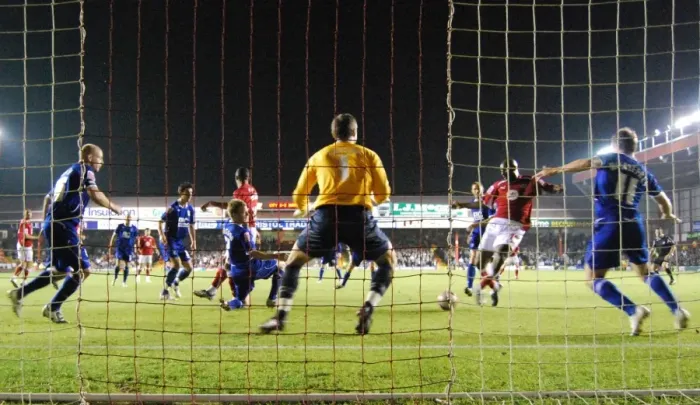 Framed Print : Clash of Rivals: Bristol City vs Birmingham City - Season 08-09 Framed Print : Clash of Rivals: Bristol City vs Birmingham City - Season 08-09