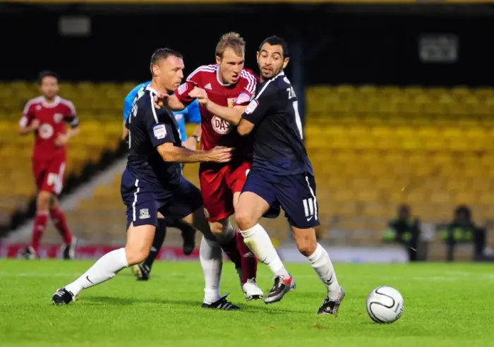 Framed Print : Clash at Roots Hall: David Clarkson of Bristol City Fights for Possession against Graham Coughlan and Sofiene Zaaboub of Southend United in the Carling Cup Framed Print : Clash at Roots Hall: David Clarkson of Bristol City Fights for Possession against Graham Coughlan and Sofiene Zaaboub of Southend United in the Carling Cup