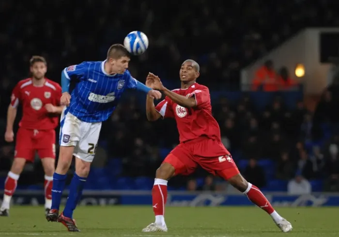 Framed Print : Clash of Titans: Ipswich Town vs. Bristol City (Season 08-09)
