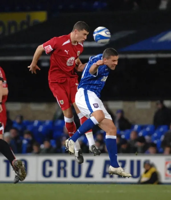 Framed Print : Clash of Titans: Ipswich Town vs. Bristol City (Season 08-09)