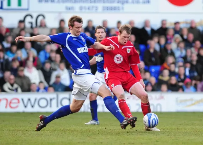 Framed Print : Clash of Titans: Ipswich Town vs. Bristol City (Season 09-10) Framed Print : Clash of Titans: Ipswich Town vs. Bristol City (Season 09-10)