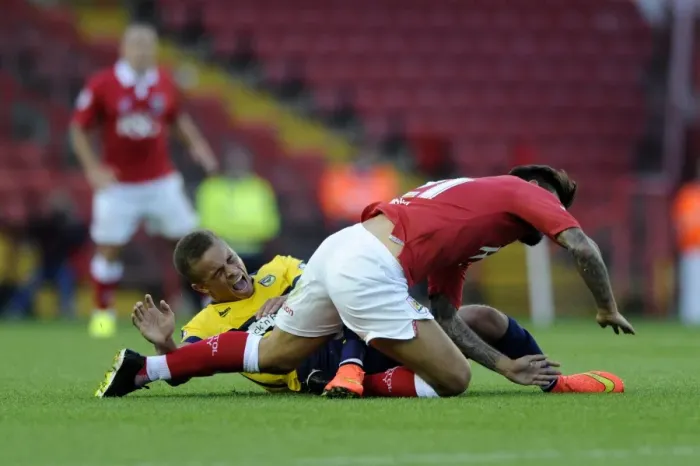 Framed Print : Clash of the Titans: Marlon Pack vs. Carlton Morris in Bristol City's Win Against Oxford United Framed Print : Clash of the Titans: Marlon Pack vs. Carlton Morris in Bristol City's Win Against Oxford United