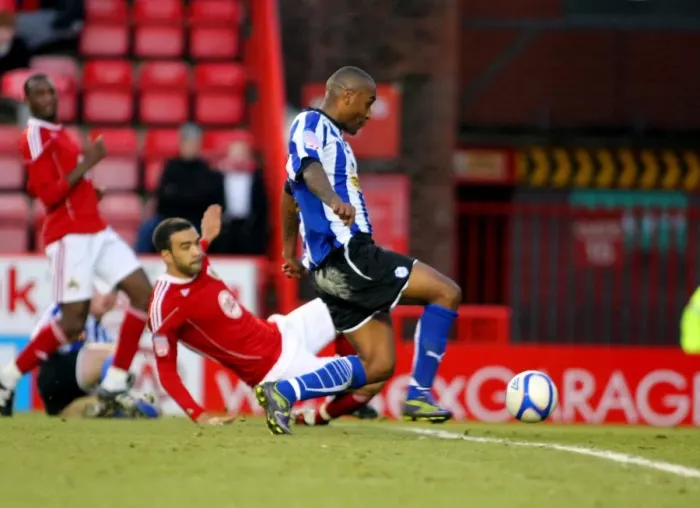 Framed Print : Clinton Morrison Scores for Sheffield Wednesday Against Bristol City in FA Cup Match at Ashton Gate Stadium (08 / 01 / 2011) Framed Print : Clinton Morrison Scores for Sheffield Wednesday Against Bristol City in FA Cup Match at Ashton Gate Stadium (08 / 01 / 2011)