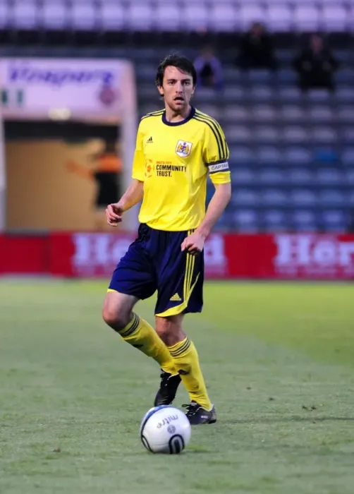 Framed Print : Cole Skuse in Action: Plymouth Argyle vs. Bristol City