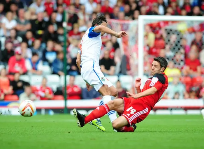 Framed Print : Cole Skuse Stops Nuno Gomes: Thrilling Championship Showdown between Bristol City and Blackburn Rovers Framed Print : Cole Skuse Stops Nuno Gomes: Thrilling Championship Showdown between Bristol City and Blackburn Rovers