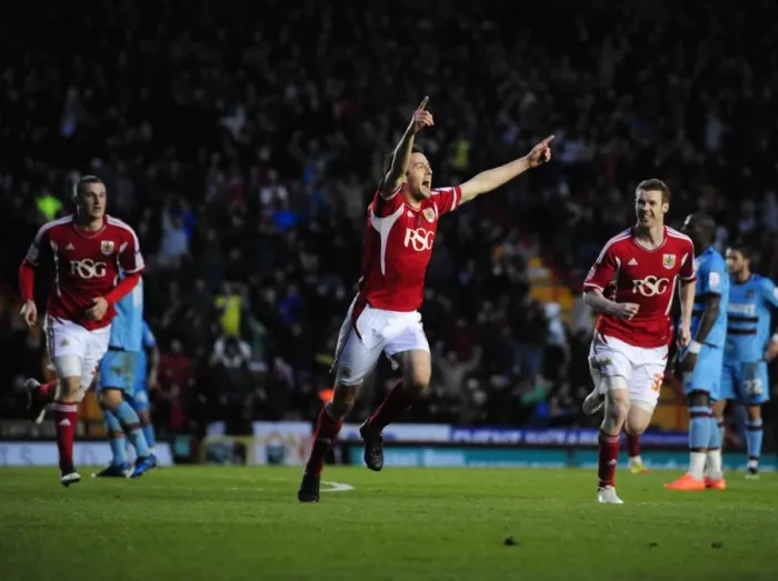 Framed Print : Cole Skuse's Thrilling Goal: Bristol City vs. West Ham at Ashton Gate Stadium (2012)