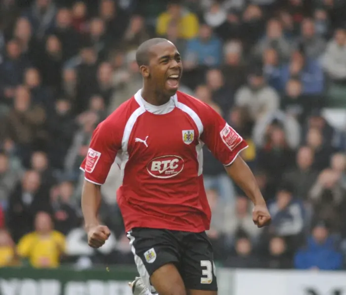 Framed Print : Darren Byfield in Action for Bristol City Against Plymouth Framed Print : Darren Byfield in Action for Bristol City Against Plymouth