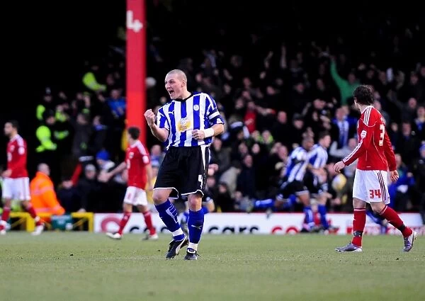 Darren Purse's Euphoric Moment: Sheffield Wednesday Celebrates FA Cup Victory Over Bristol City (08-01-2011)