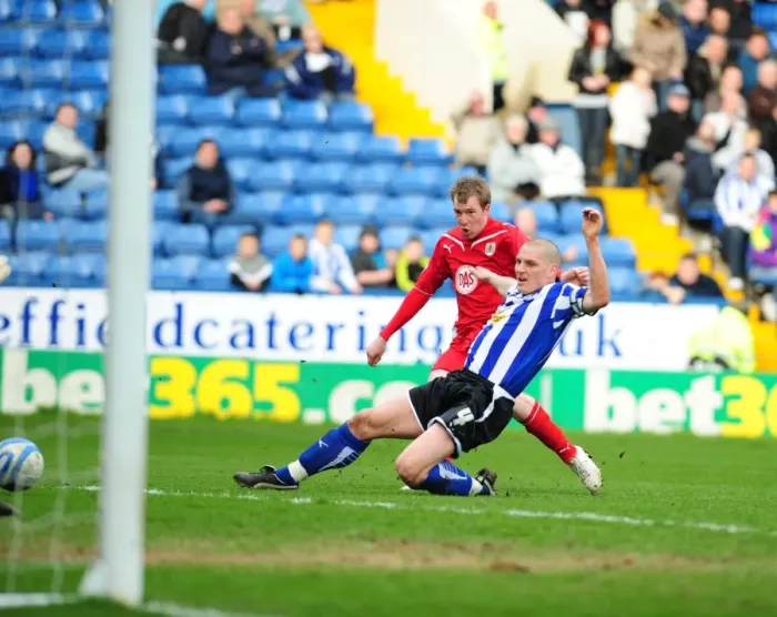 Framed Print : David Clarkson's Thwarted Shot: Lee Grant Denies Bristol City in Sheffield Wednesday Clash, Championship 2010 Framed Print : David Clarkson's Thwarted Shot: Lee Grant Denies Bristol City in Sheffield Wednesday Clash, Championship 2010