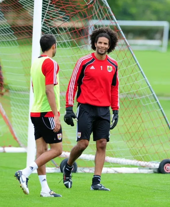 Framed Print : David James Begins New Chapter at Bristol City: First Training Session Framed Print : David James Begins New Chapter at Bristol City: First Training Session