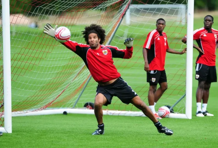 Framed Print : David James Begins New Journey at Bristol City: First Training Session Framed Print : David James Begins New Journey at Bristol City: First Training Session