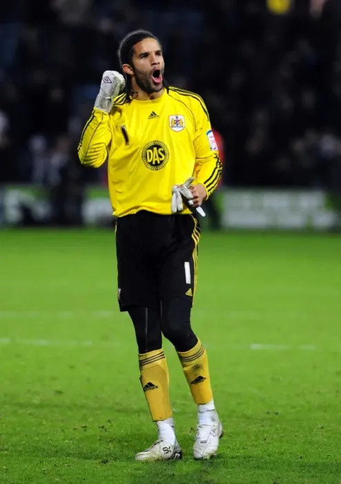 Framed Print : David James: Champion Goalkeeper - Celebrating Bristol City's Triumph over QPR (03.01.2011)