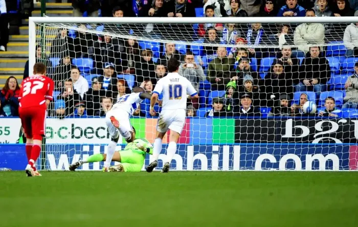 Framed Print : David James Denied: Roberts Scores Dramatic Penalty Rebound for Bristol City against Reading in 2012 Championship Match Framed Print : David James Denied: Roberts Scores Dramatic Penalty Rebound for Bristol City against Reading in 2012 Championship Match