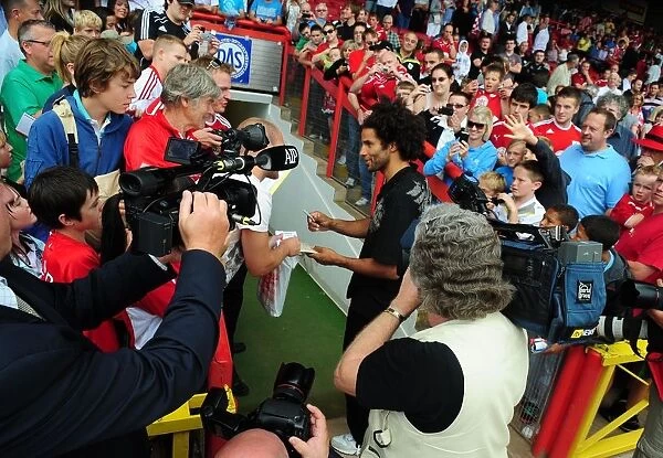 David James First Training Session with Bristol City: A Warm Welcome from the Fans (Bristol City vs Blackpool, Championship, 31 / 07 / 2010)