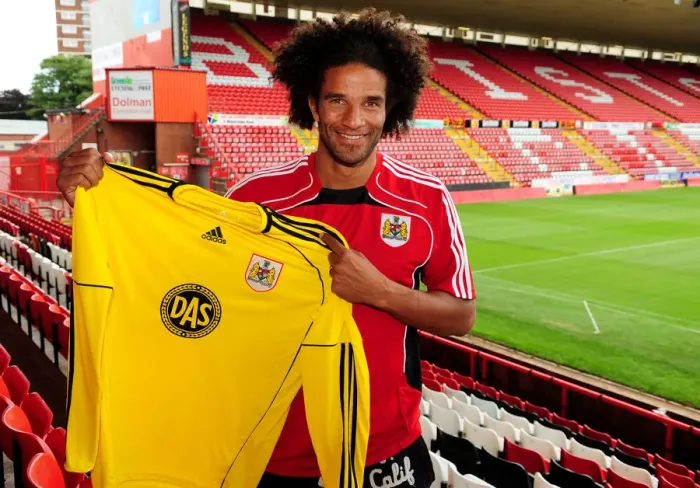 Framed Print : David James Joins Bristol City: The England No. 1's New Chapter Framed Print : David James Joins Bristol City: The England No. 1's New Chapter