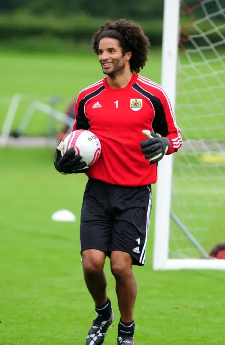 Framed Print : David James Kicks Off New Chapter at Bristol City: Legendary Goalkeeper's First Training Session Framed Print : David James Kicks Off New Chapter at Bristol City: Legendary Goalkeeper's First Training Session