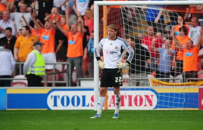 Framed Print : Dean Gerken of Bristol City in League Cup Action at Blackpool, October 2011